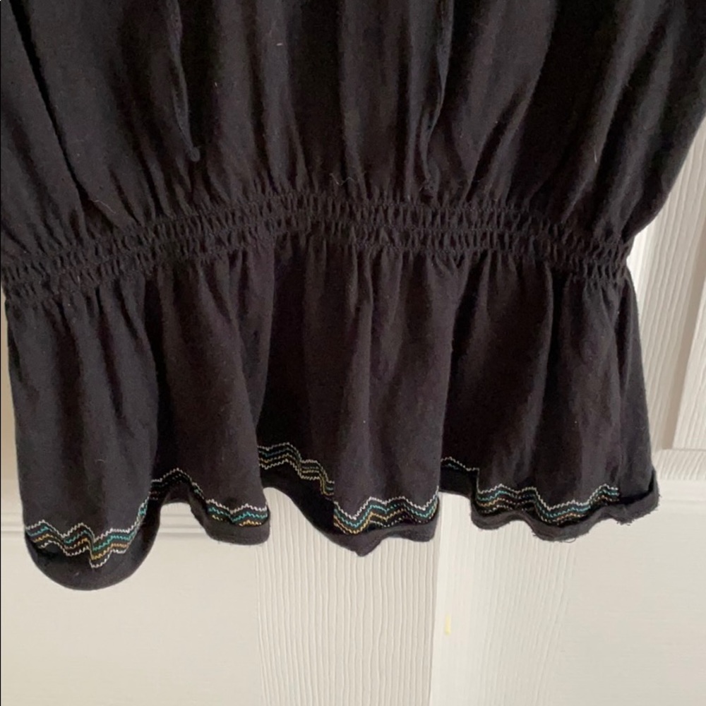 Cute Gathered Tee Shirt! - Picture 6 of 10